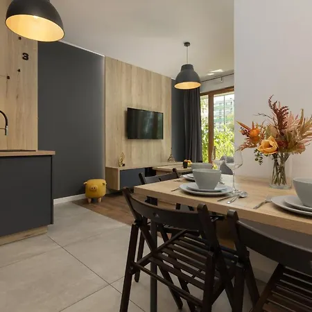Modern Apartment Home Cinema Experience By Noclegi Renters Warsaw Exterior photo