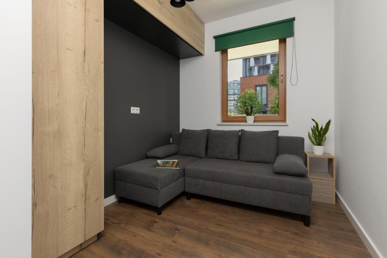 Апартаменти Modern Cinema Experience By Renters *